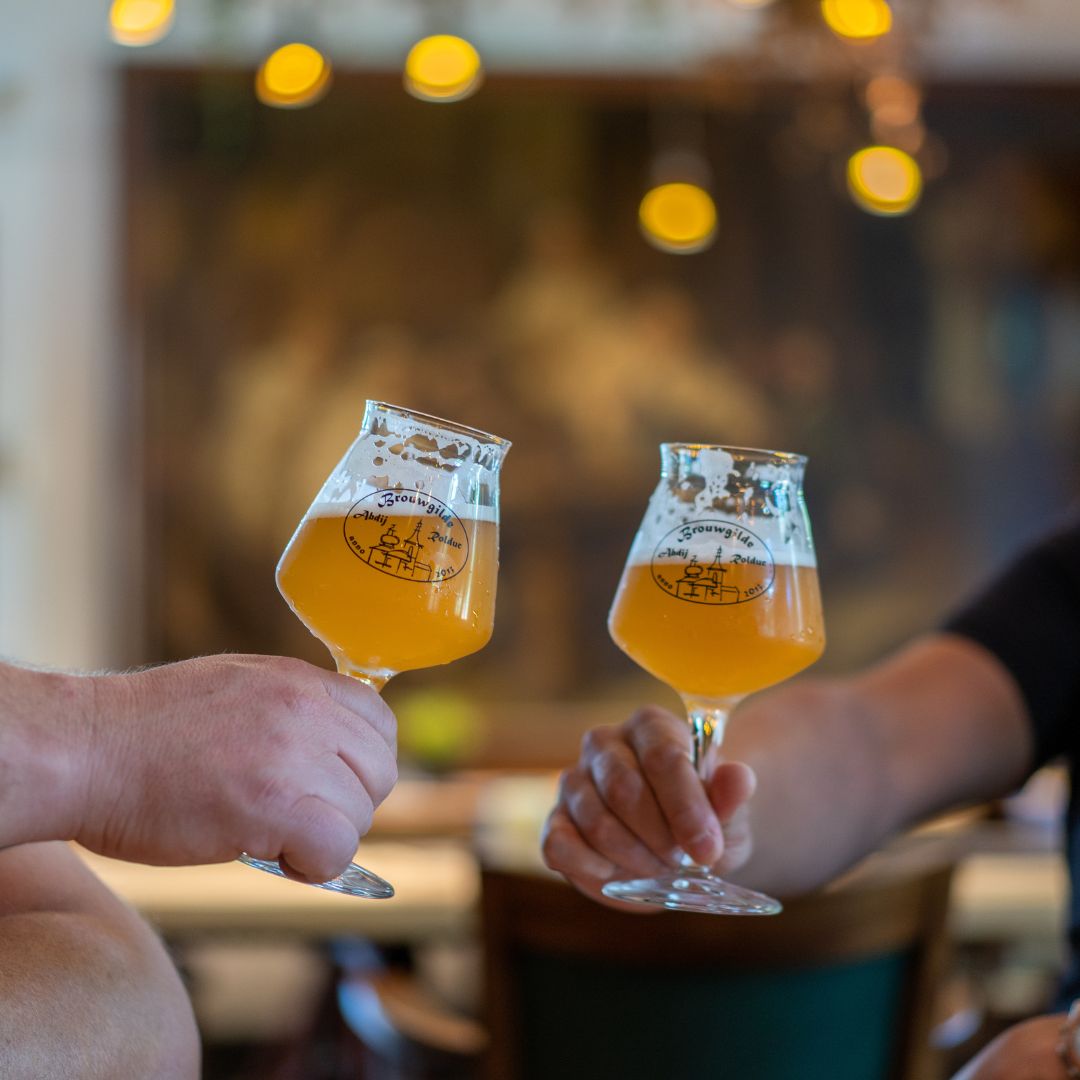 Bier proosten