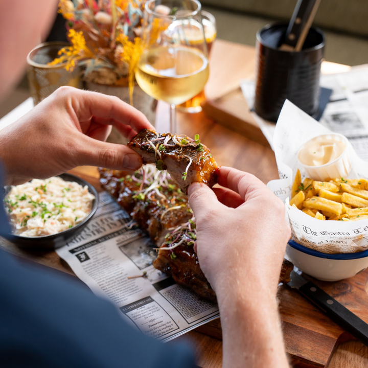 Spareribs à volonté bij De Brugwachter