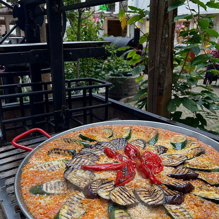 Eten op de Spaanse avond bij Stadsherberg Ald Weishoès in Venlo