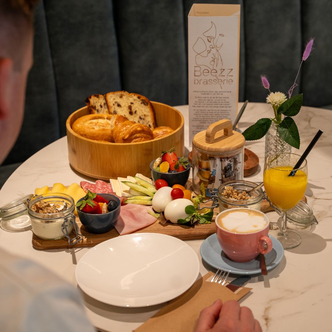 Ontbijt bij Brasserie Beezz in de Berden in Venlo