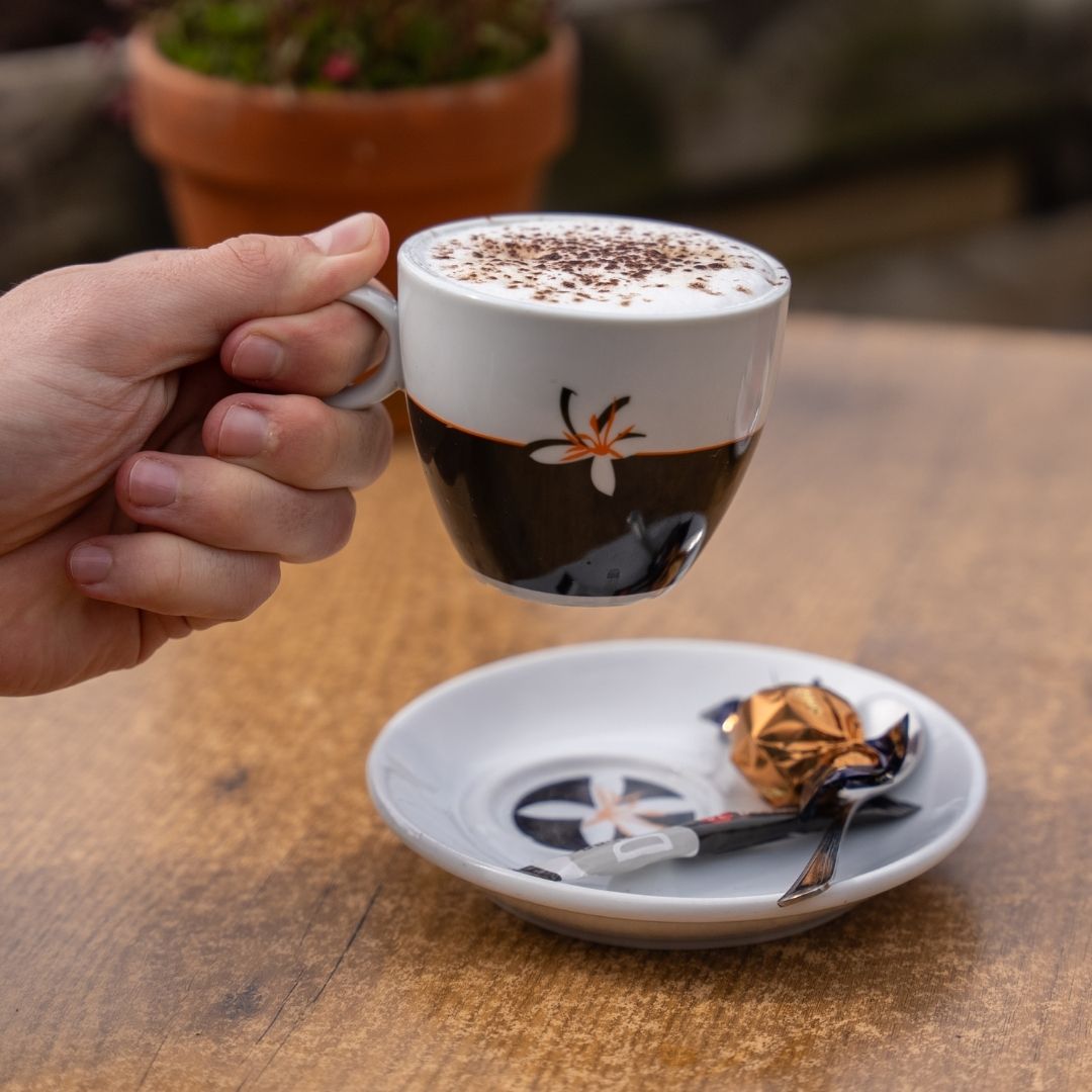 koffie bij Restaurant Café Modern