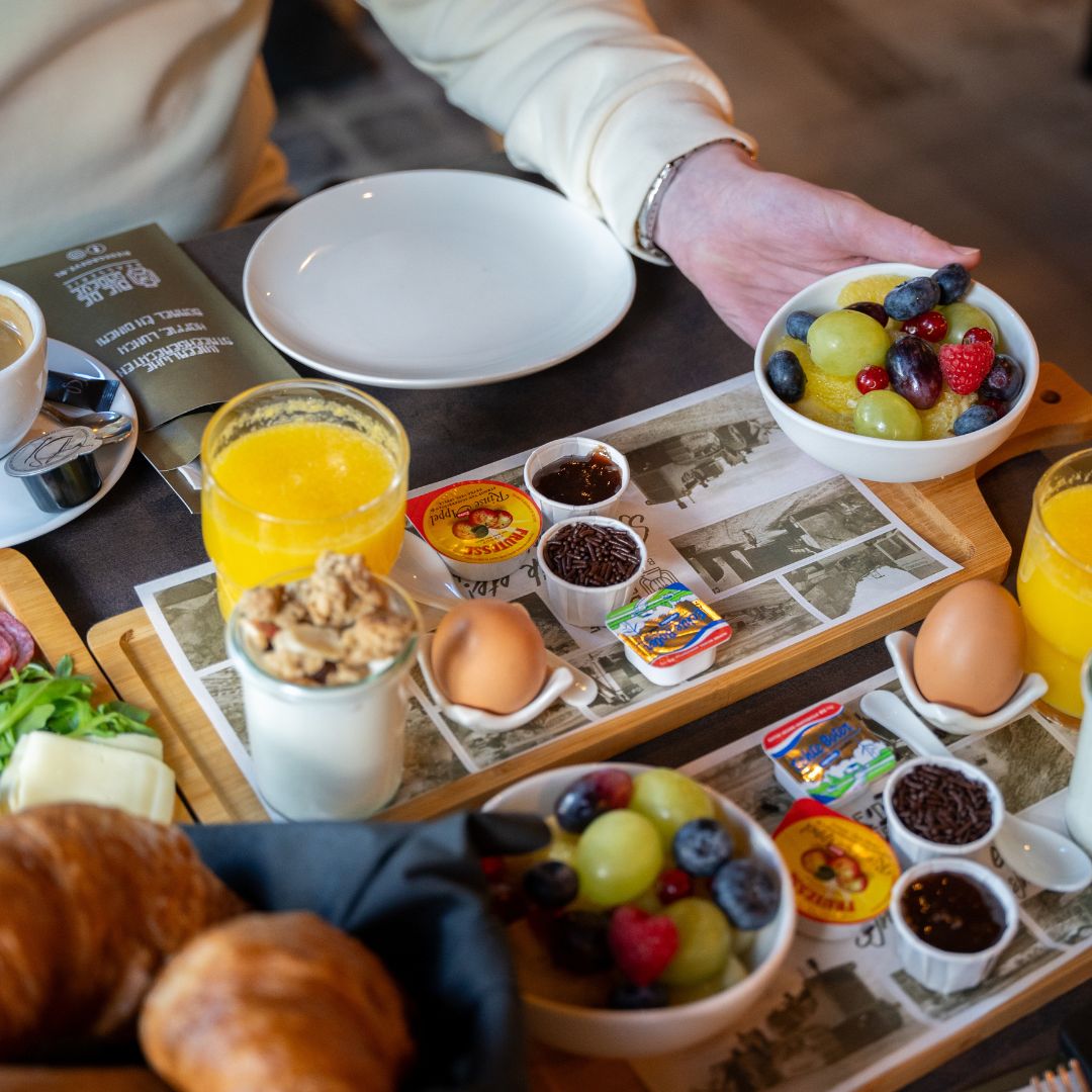 Ontbijtplank bij Brasserie Bie De Groeve in Meerssen